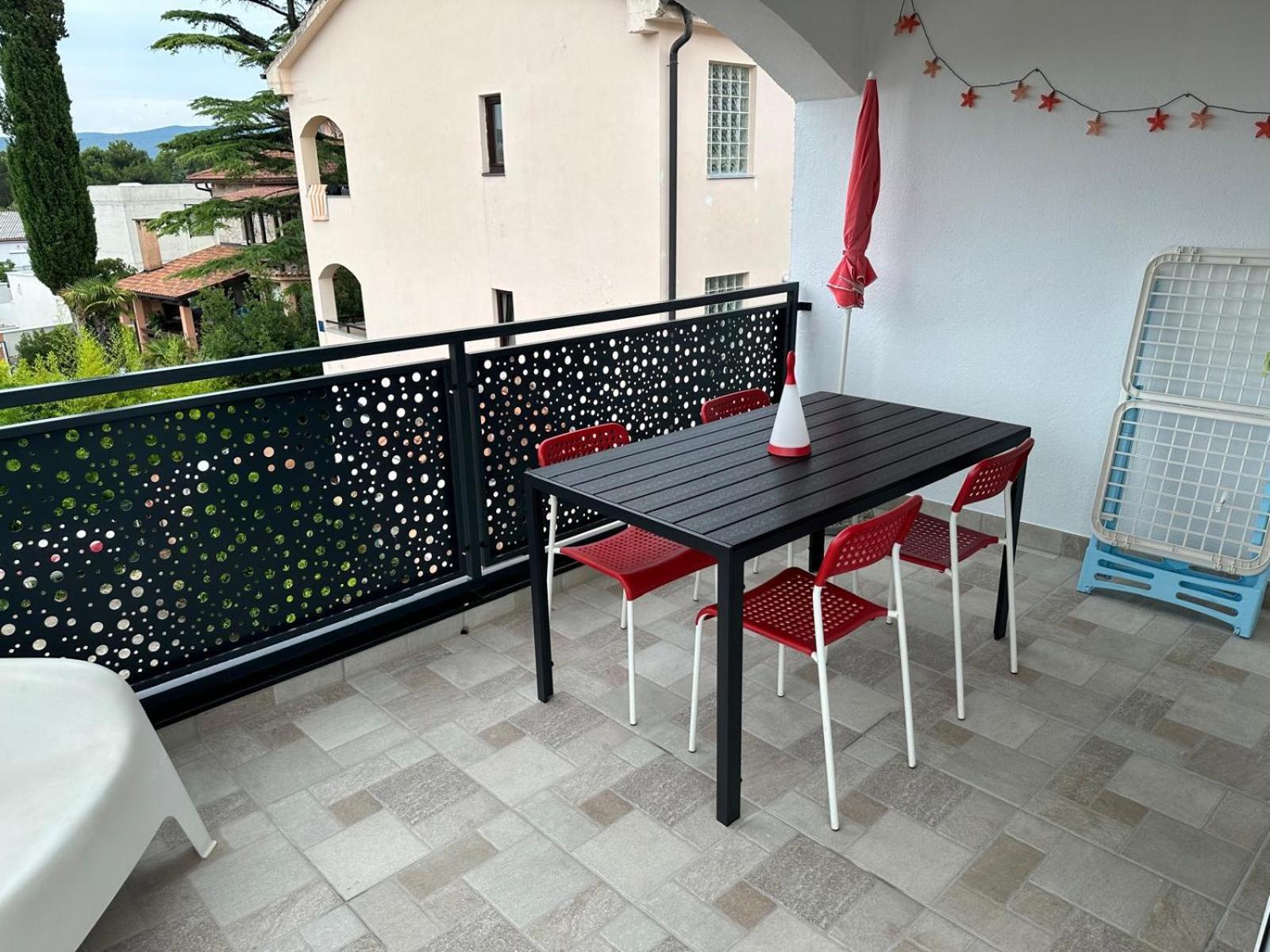 Apartments "Laci" Krk Town Exterior photo