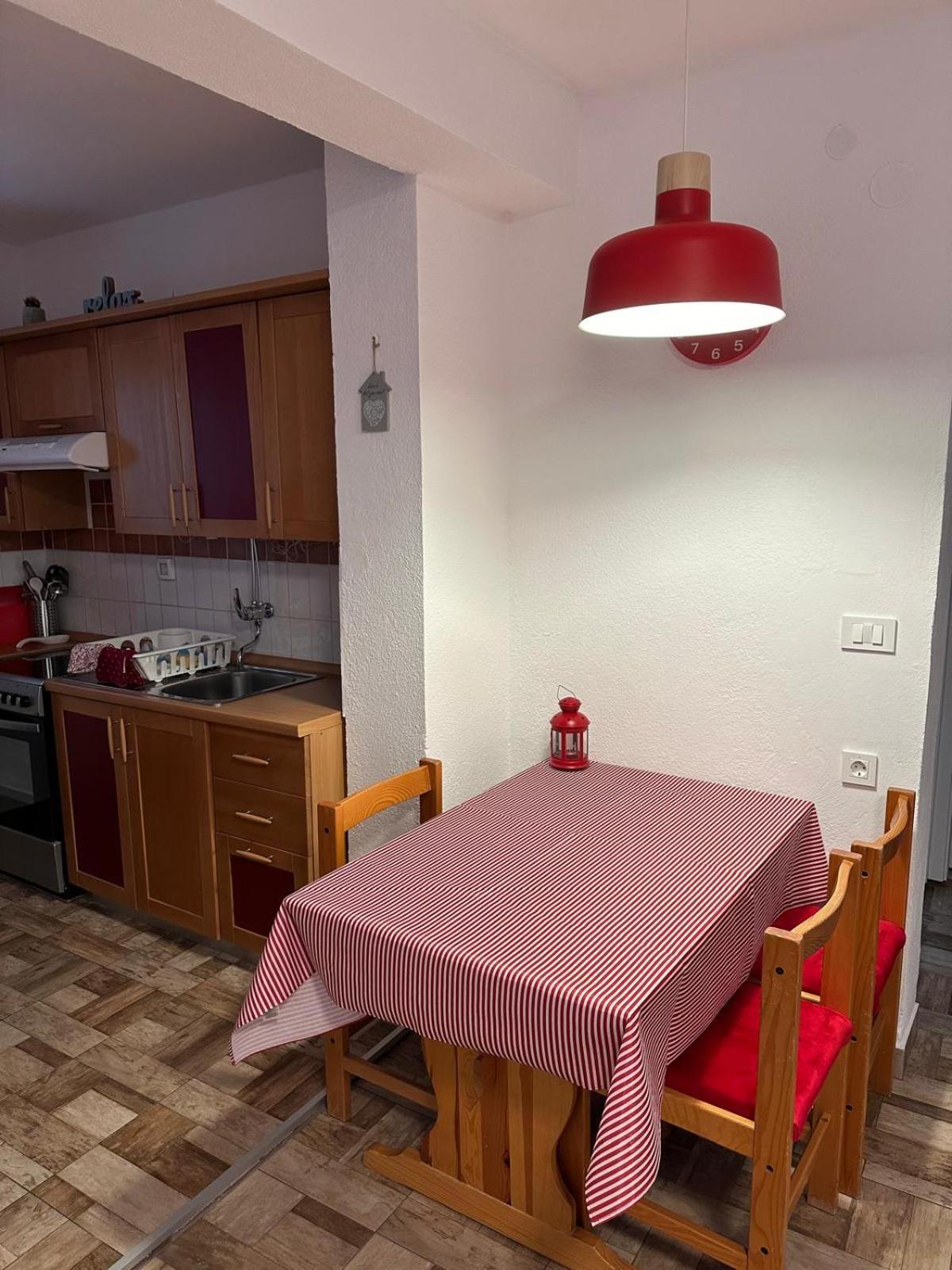 Apartments "Laci" Krk Town Exterior photo